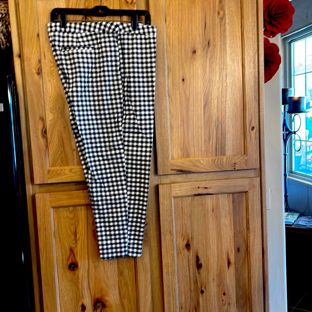 Victoria Beckham slacks black and white check. Inseam 32 inches.